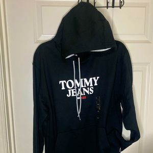 Black Tommy Jeans hoodie